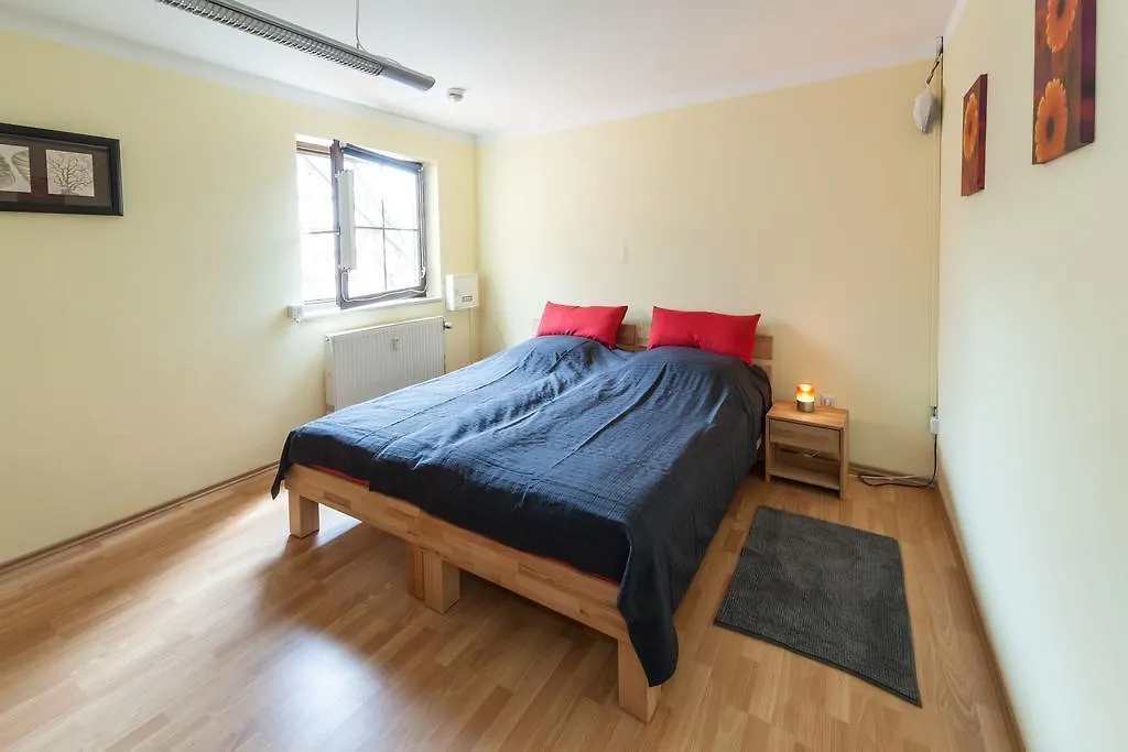 Ferienwohnung Reisloehner Альтдорф-бай-Нюрнберг Германия